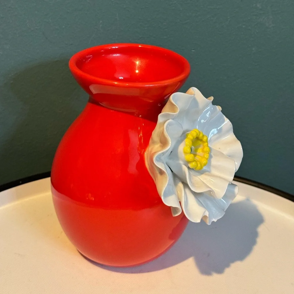 Anthropologie 3D White Poppy Red Ceramic Vase